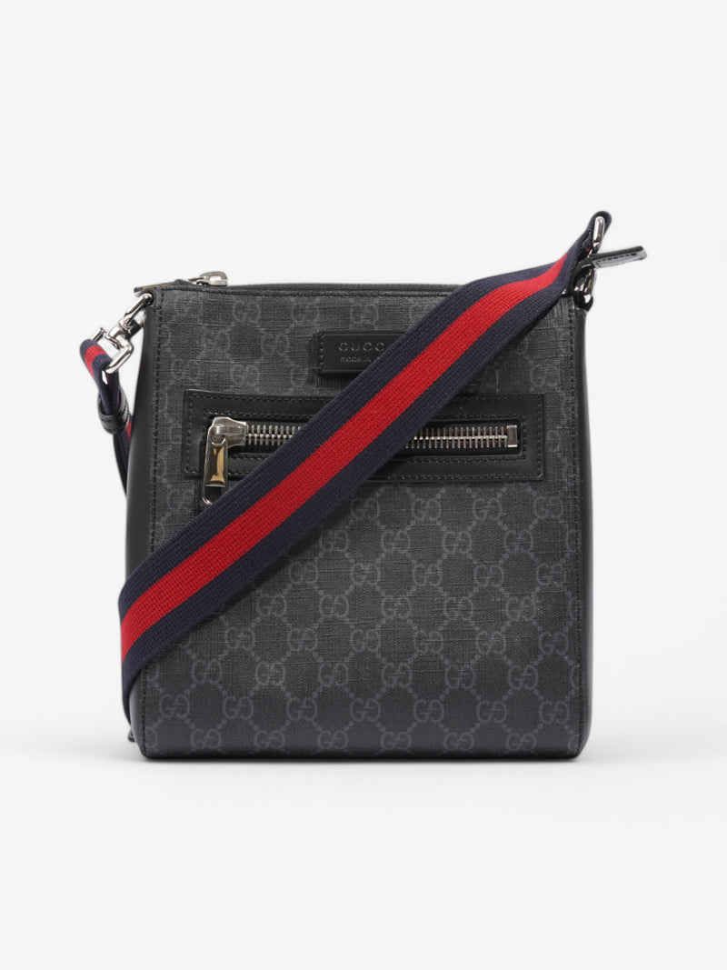 Gucci GG Supreme Messenger Bag Black / Grey Coated Canvas