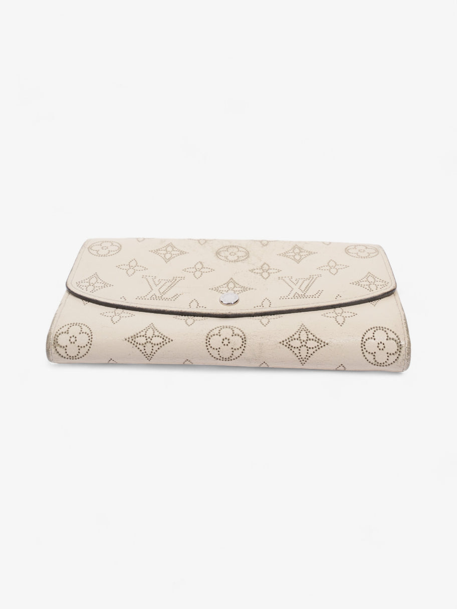 Louis Vuitton Iris Wallet Neutral Mahina Leather Image 5