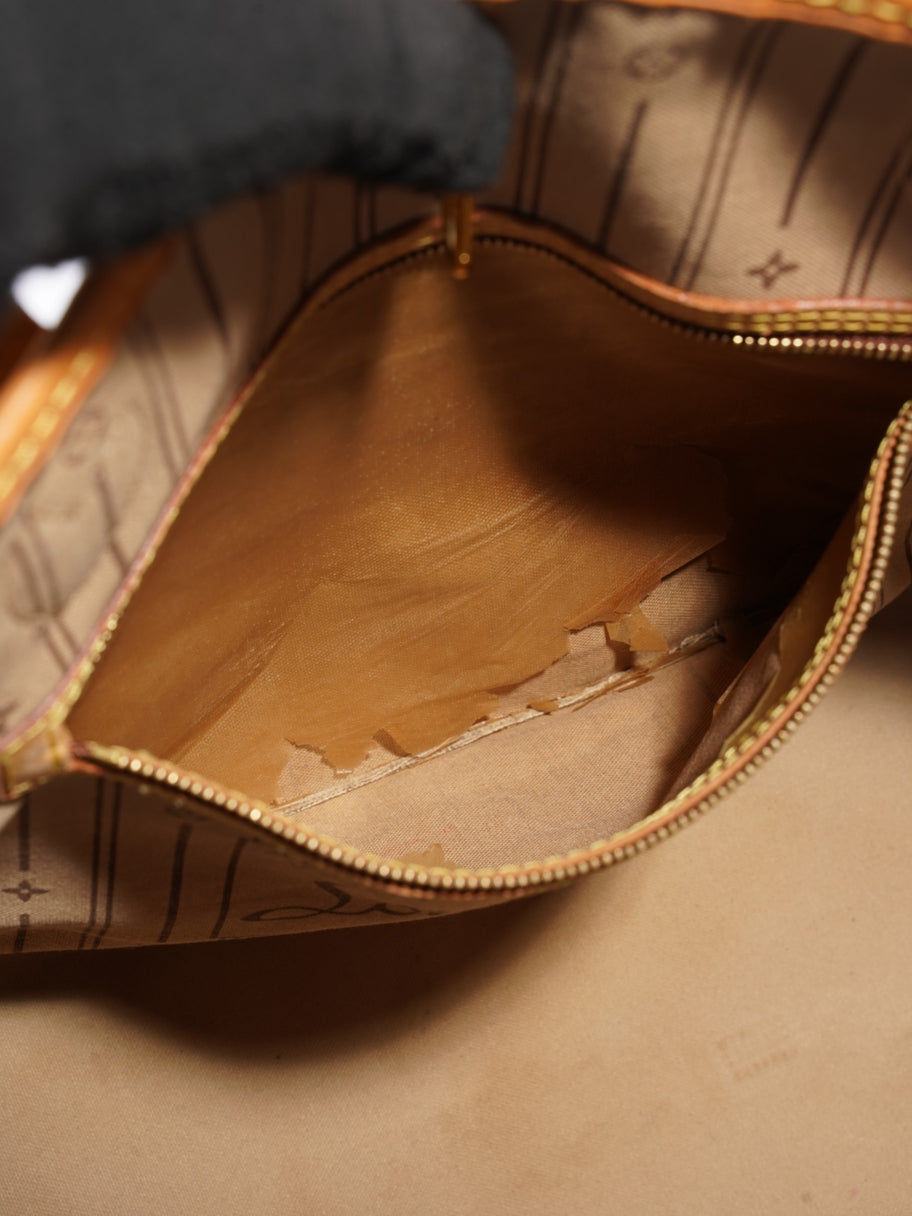 Louis Vuitton Neverfull Monogram Coated Canvas MM Image 9