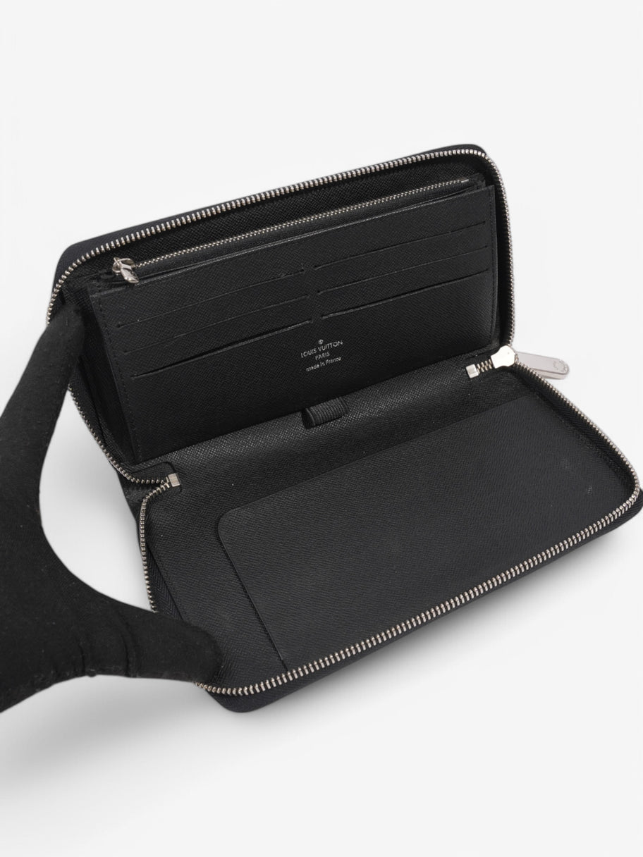 Louis Vuitton Zippy Wallet Black Epi Leather Image 6