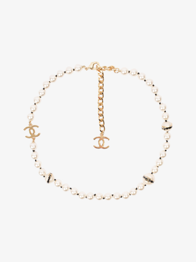  Chanel CC Pearl Necklace Gold Base Metal