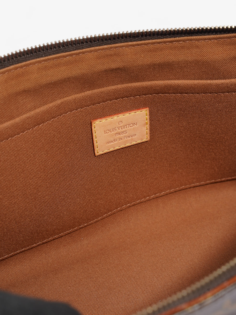 Louis Vuitton Popincourt Monogram Canvas Image 10
