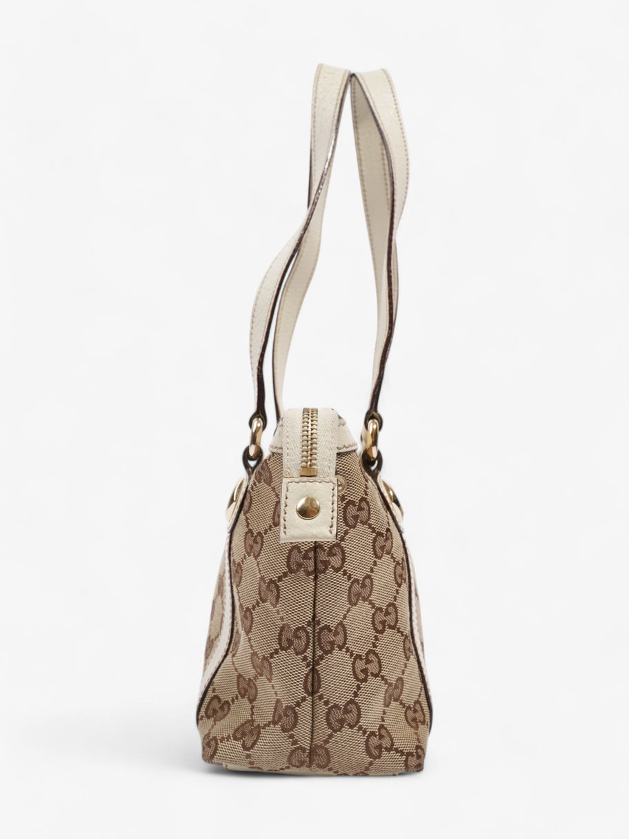 Gucci Charmy GG Supreme / White Canvas Image 3