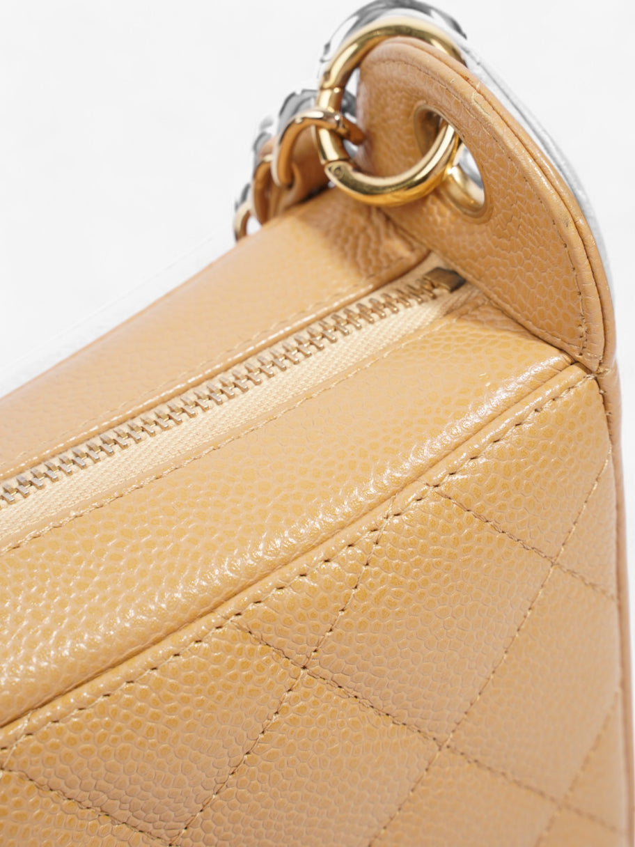 Chanel Timeless CC Shoulder Bag Beige Caviar Leather Image 10