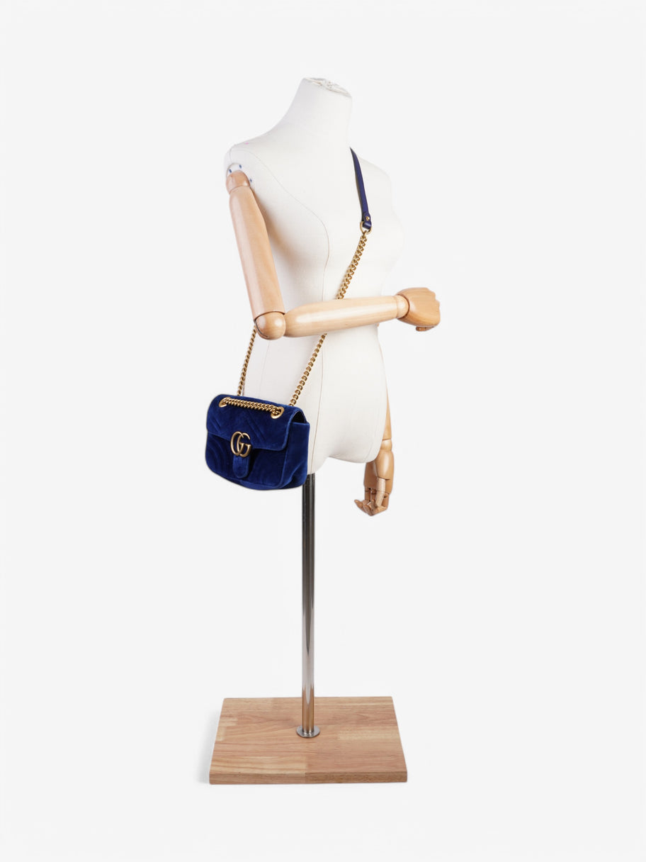 Gucci Marmont Flap Blue Velvet Mini Image 2