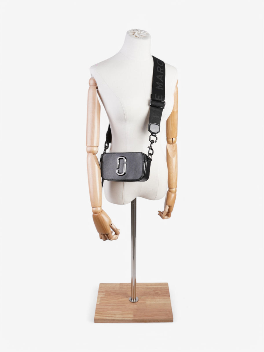 Marc Jacobs The Snapshot Black Leather Image 2