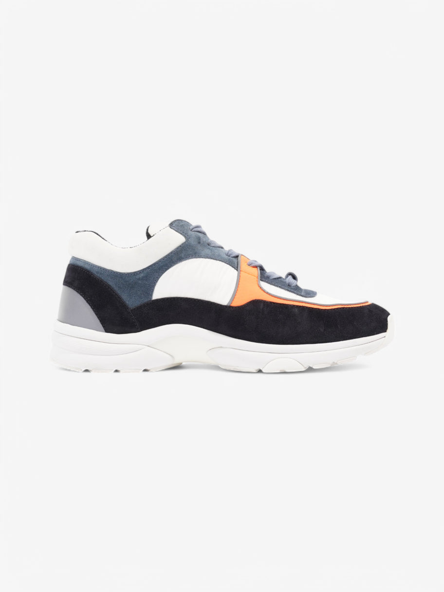 Chanel CC Logo Sneakers White  / Black / Orange Suede EU 40.5 UK 7.5 Image 4