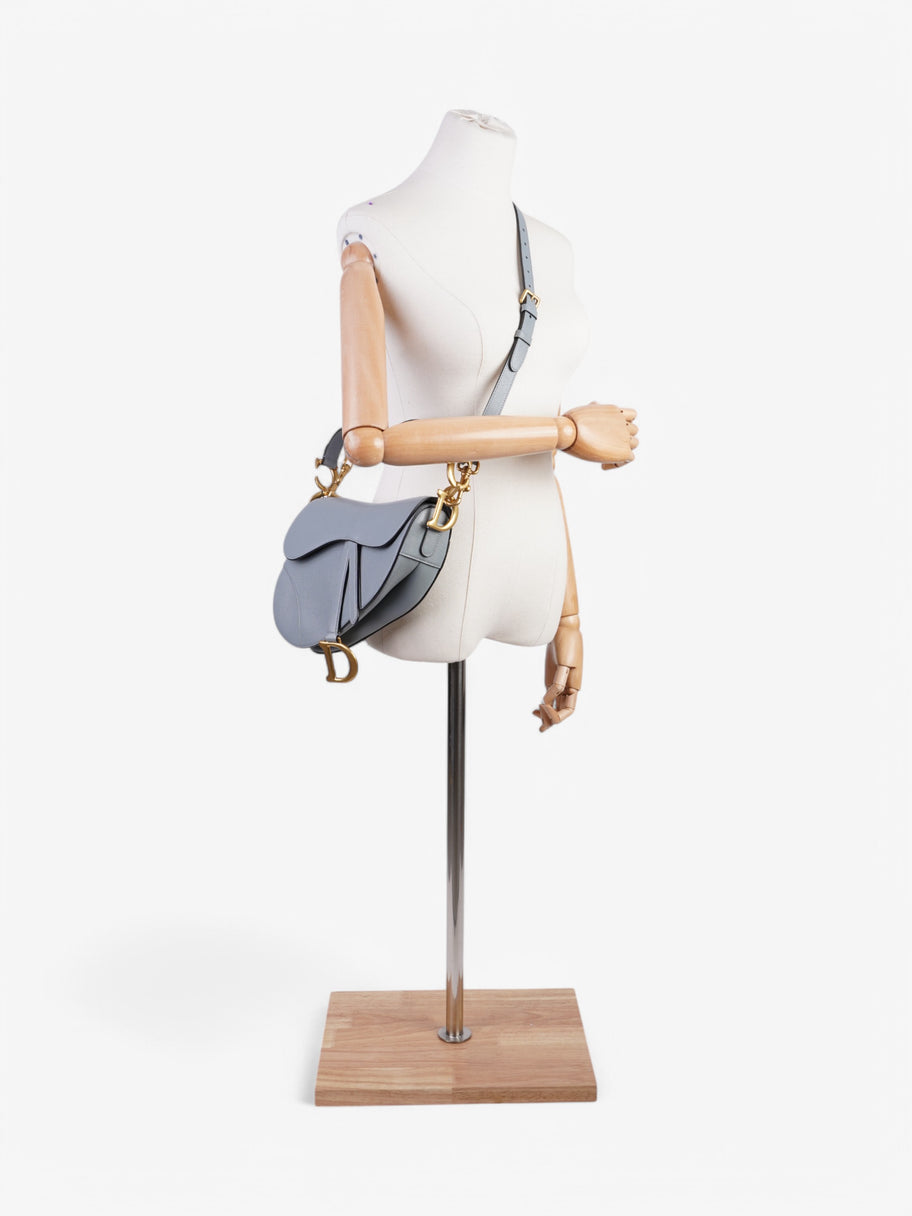 Christian Dior Saddle Blue Leather 25.5 x 20 x 6.5 cm Image 2