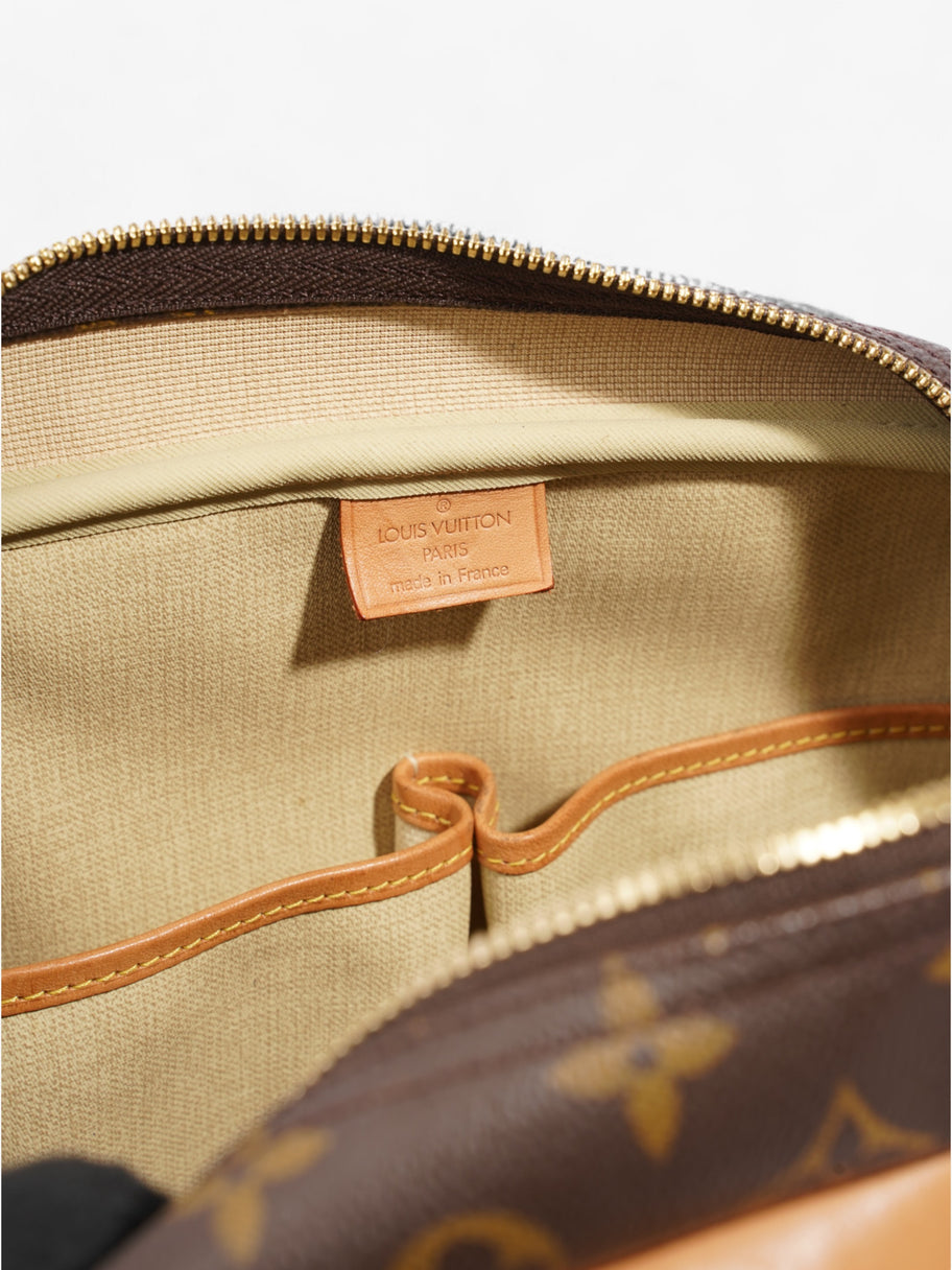 Louis Vuitton Deauville Monogram Coated Canvas Image 6