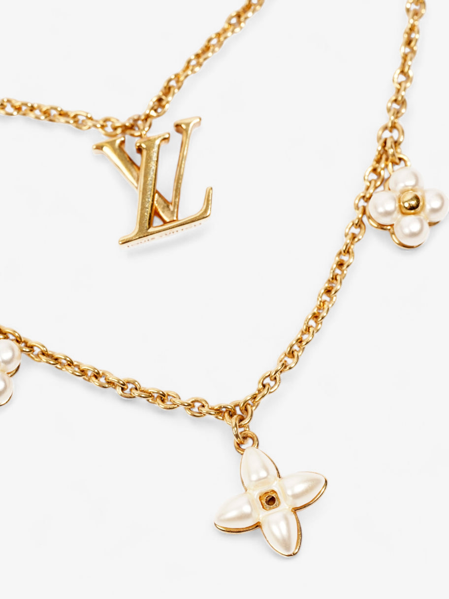 Louis Vuitton LV Floragram Necklace Gold / White Base Metal Image 4