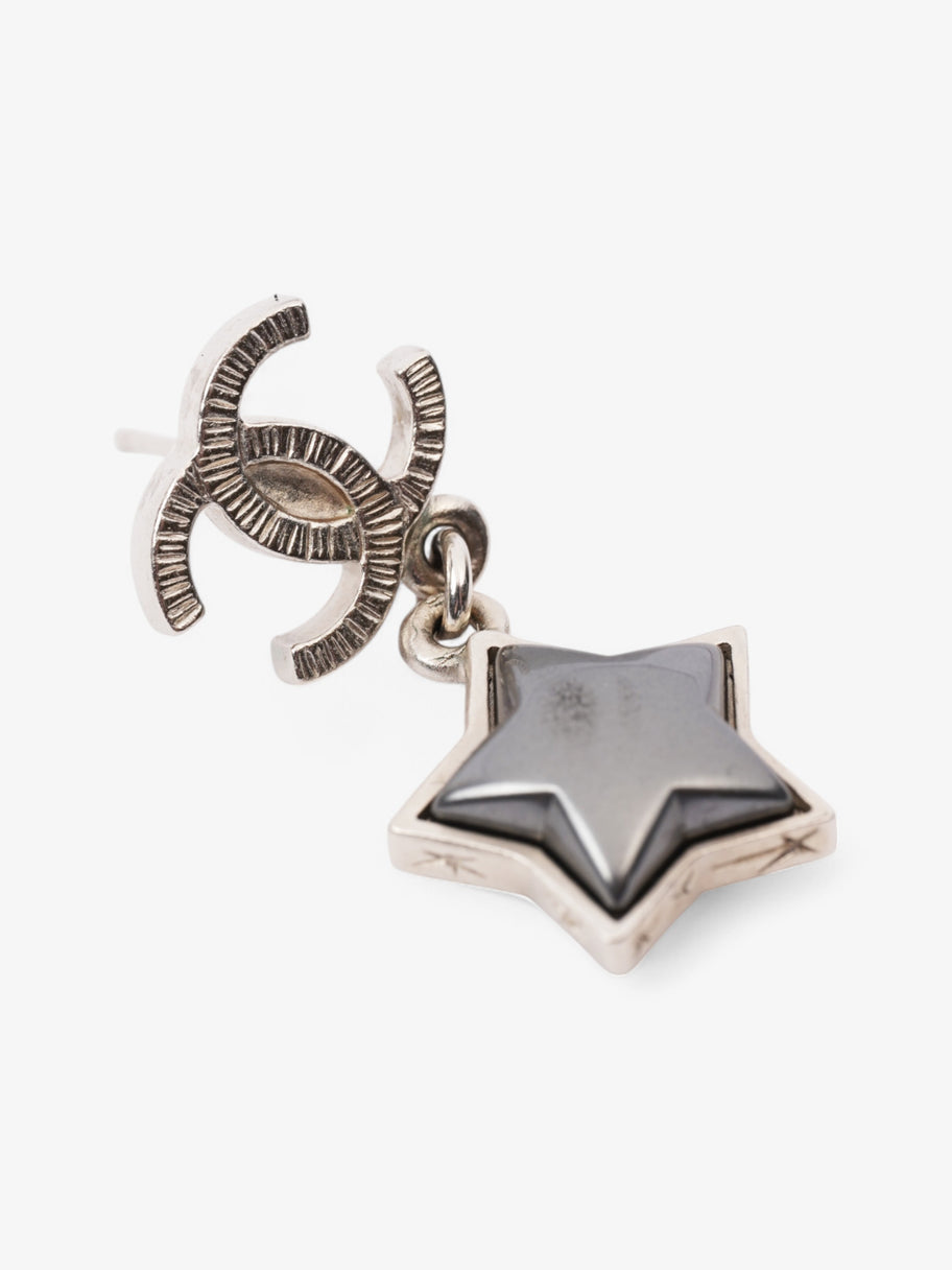 Chanel Star Stud Earrings Black Base Metal Image 4