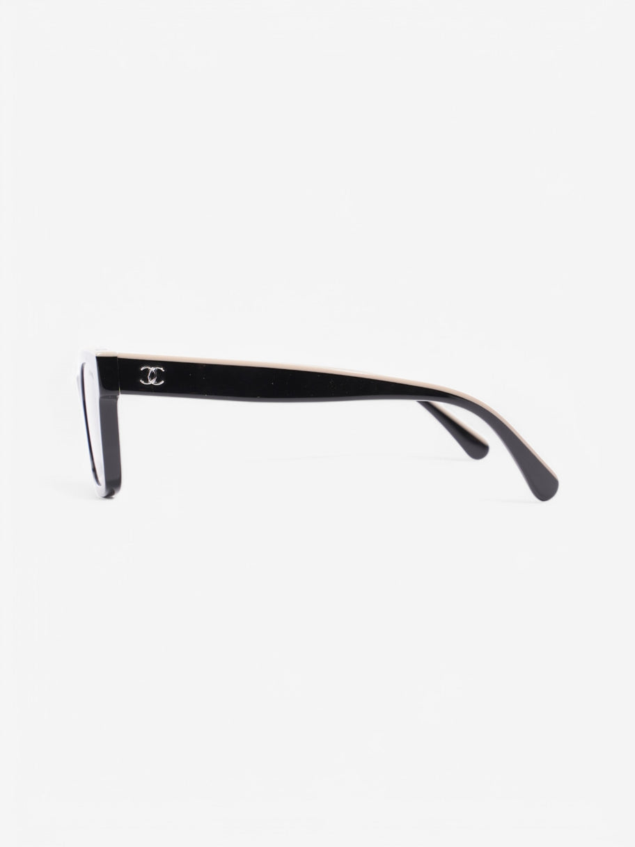 Chanel CC Sunglasses Beige  / Black Plastic Image 2