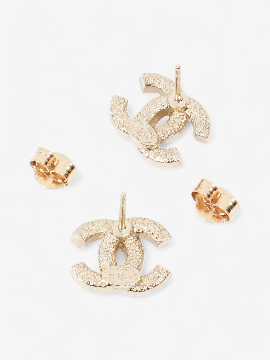 Chanel Rhinestone CC Logo Earring Gold Base Metal Image 3