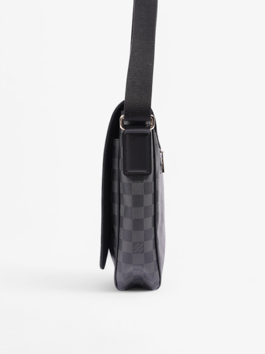 Louis Vuitton District Messenger Damier Graphite Coated Canvas Image 3