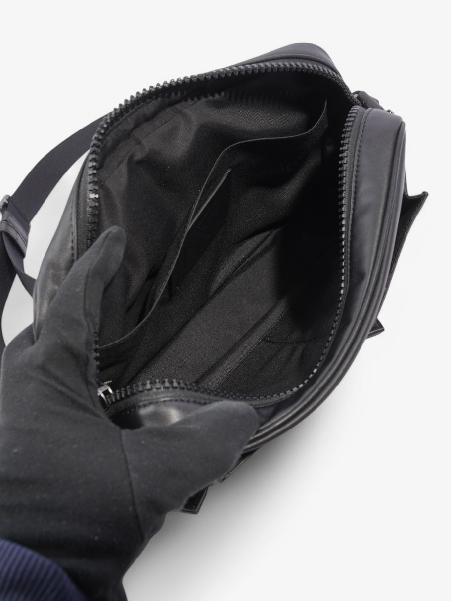 Coach Track Messenger Bag Black Leather Image 7