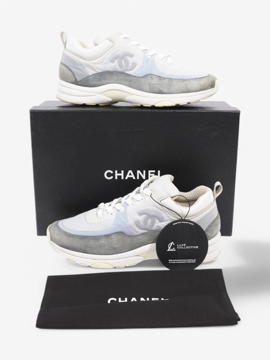 Chanel CC Logo Sneakers Light blue / Blue / White Suede EU 40 UK 7 Image 10
