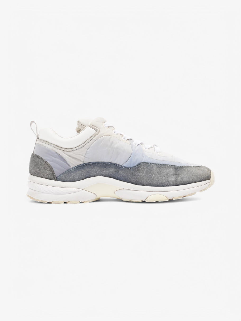 Chanel CC Logo Sneakers Light blue / Blue / White Suede EU 40 UK 7 Image 4