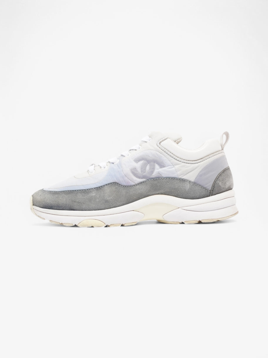 Chanel CC Logo Sneakers Light blue / Blue / White Suede EU 40 UK 7 Image 5