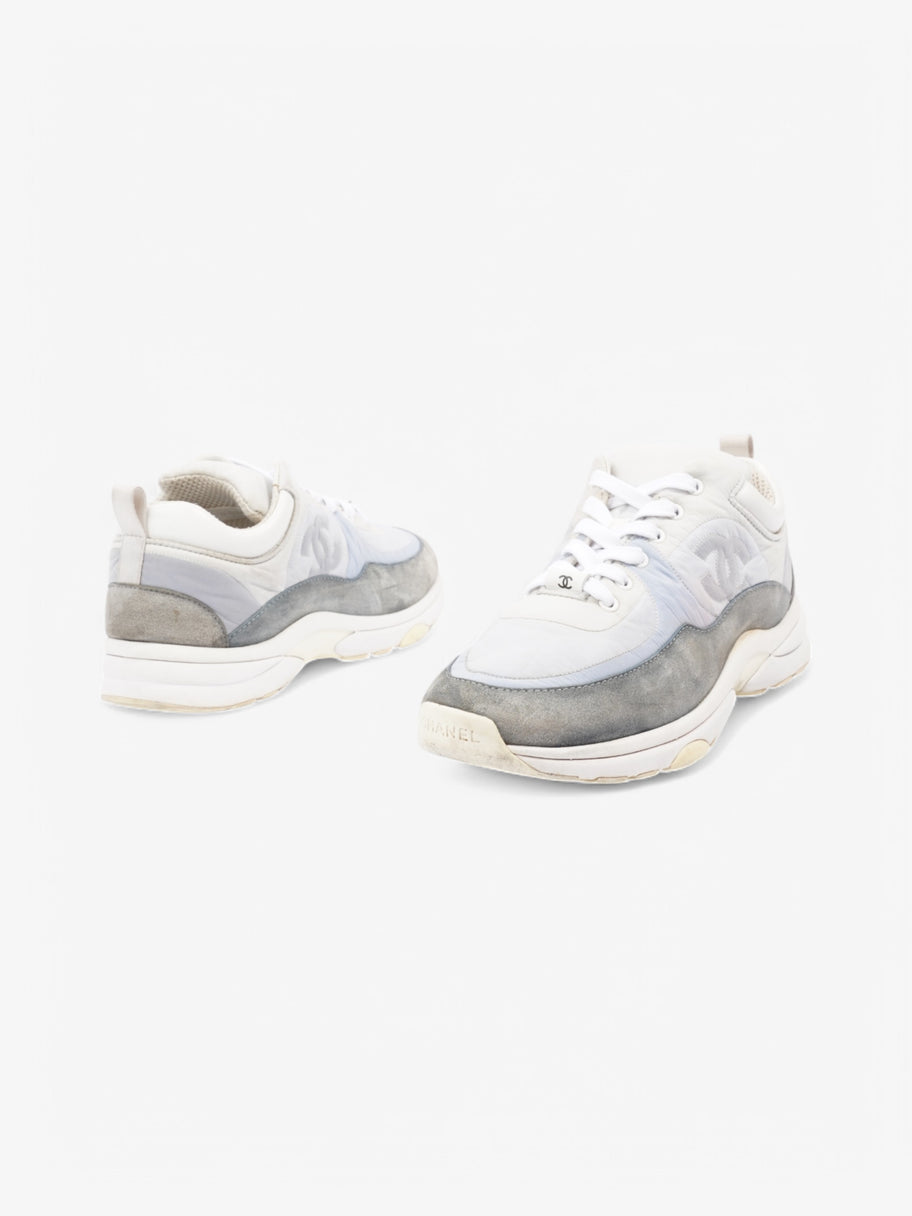 Chanel CC Logo Sneakers Light blue / Blue / White Suede EU 40 UK 7 Image 9