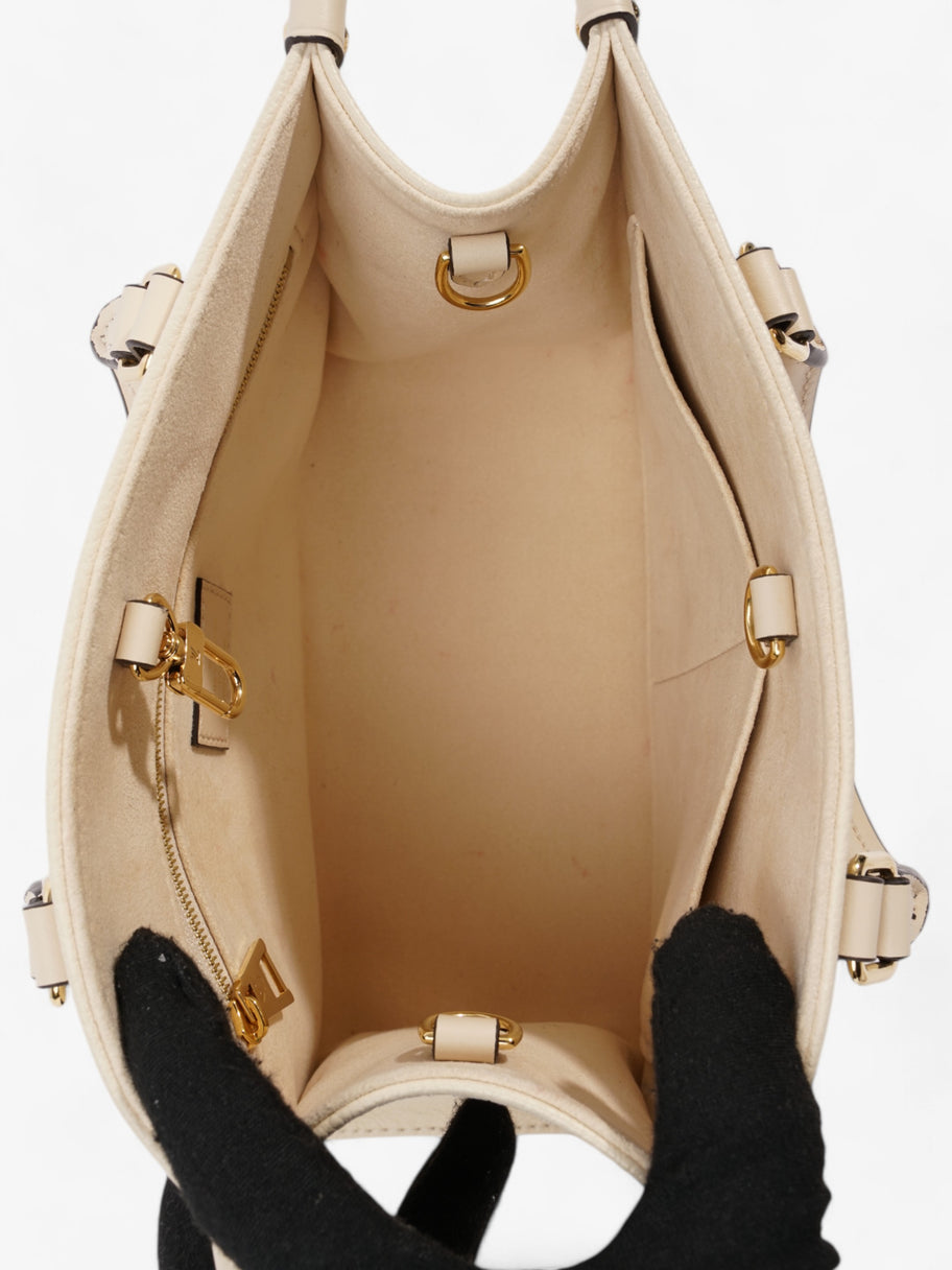 Louis Vuitton On the Go Creme Empreinte Leather PM Image 8