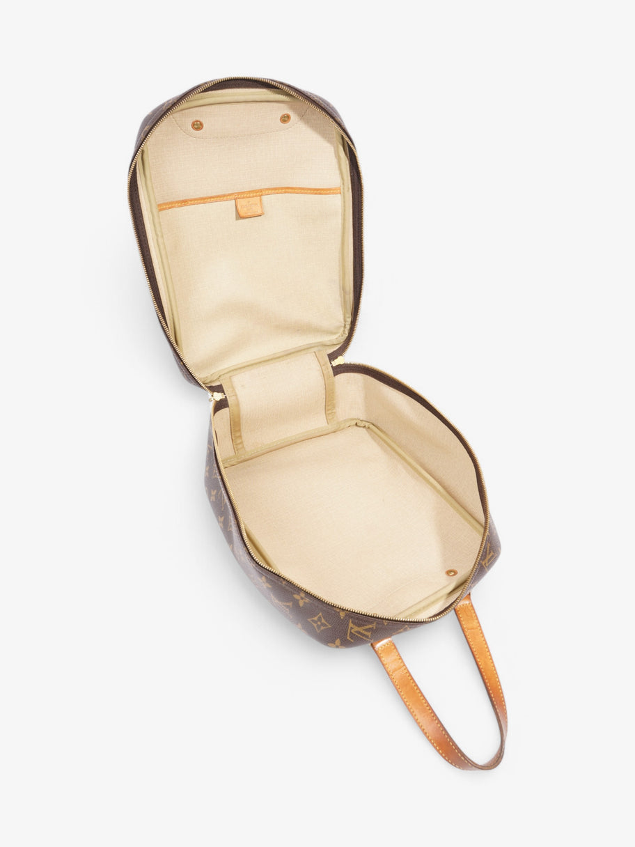 Louis Vuitton Excursion Monogram Coated Canvas Medium Image 8