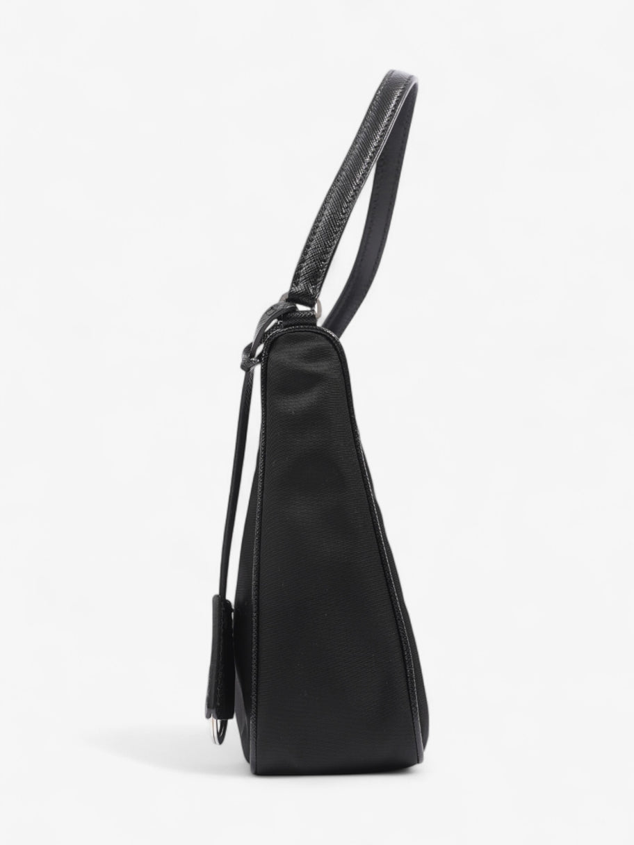 Prada Re-Edition 2005 Black Re Nylon Image 3