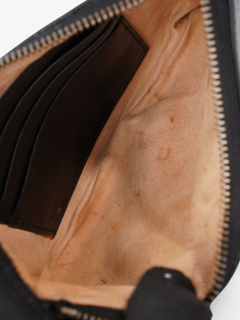 Gucci Marmont Pouch Black Matelasse Leather Image 6