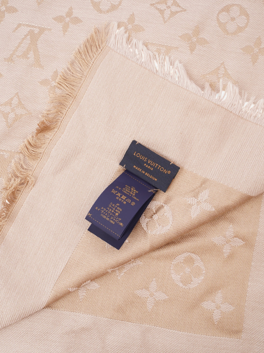 Louis Vuitton Monogram Shawl Beige Silk 139cm x 139cm Image 3