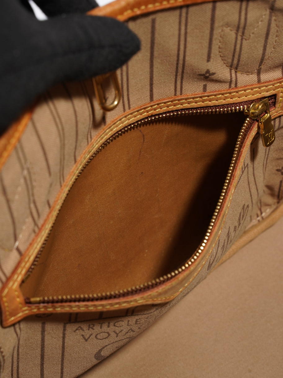 Louis Vuitton Neverfull Monogram Coated Canvas PM Image 10