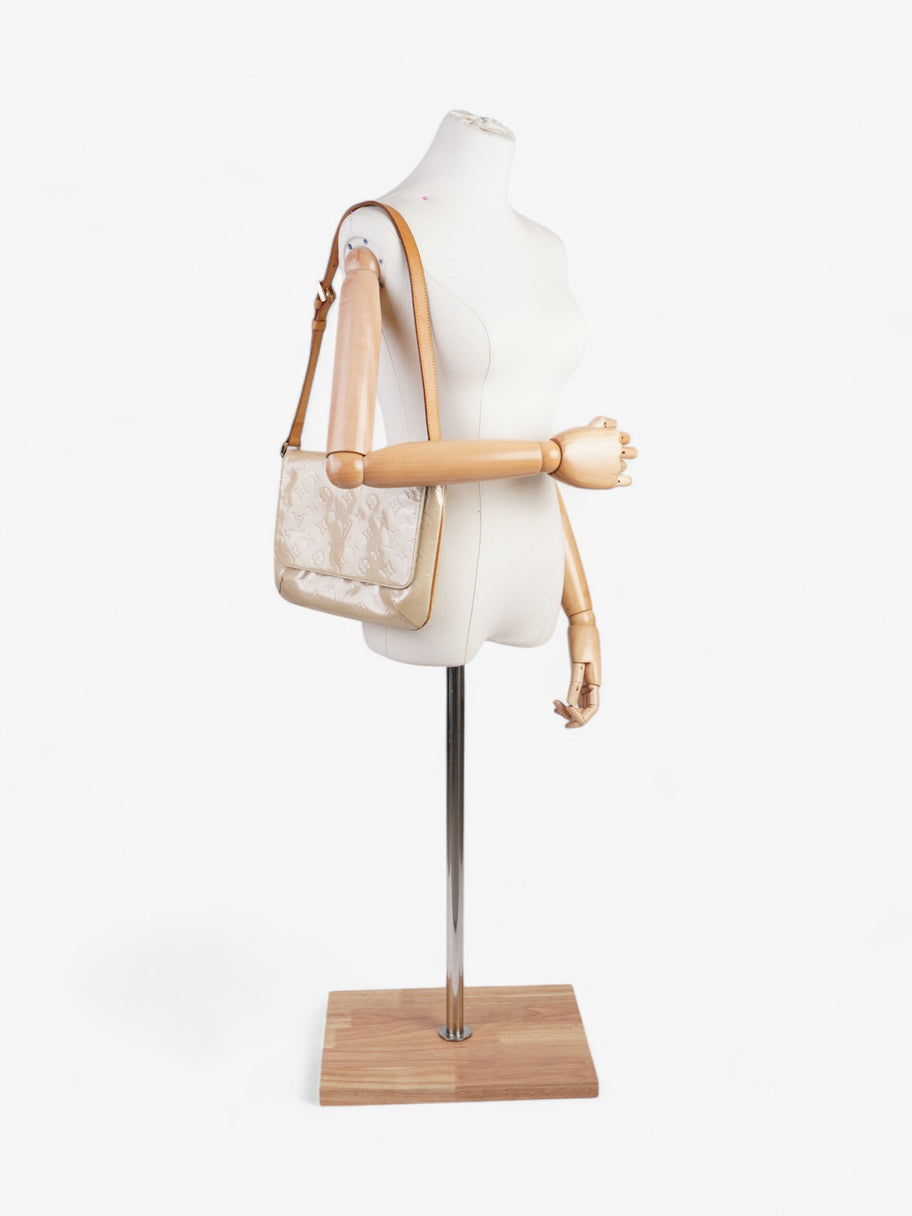 Louis Vuitton Thompson Street Monogram Vernis / Beige Vernis Leather Image 2