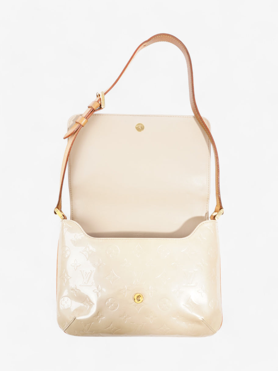 Louis Vuitton Thompson Street Monogram Vernis / Beige Vernis Leather Image 7