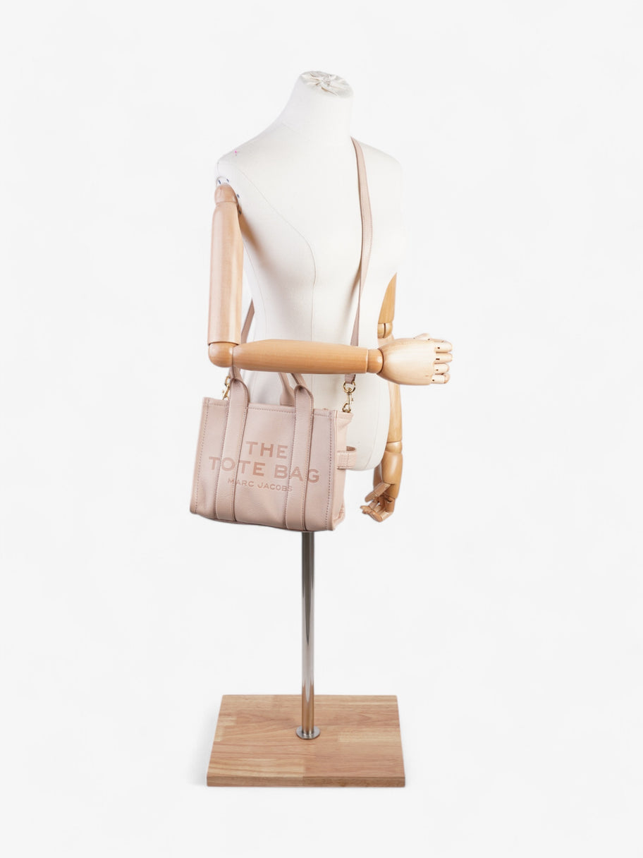 Marc Jacobs The Tote Bag Rose Dust Grained Leather Small Image 2