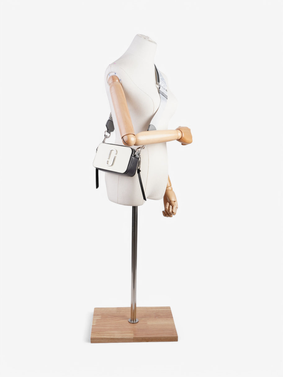 Marc Jacobs Snapshot Bag White  / Grey / Black Leather Image 2
