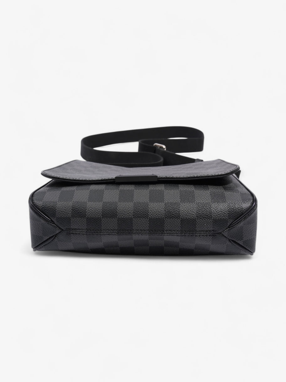 Louis Vuitton District Damier Graphite Coated Canvas PM Image 6