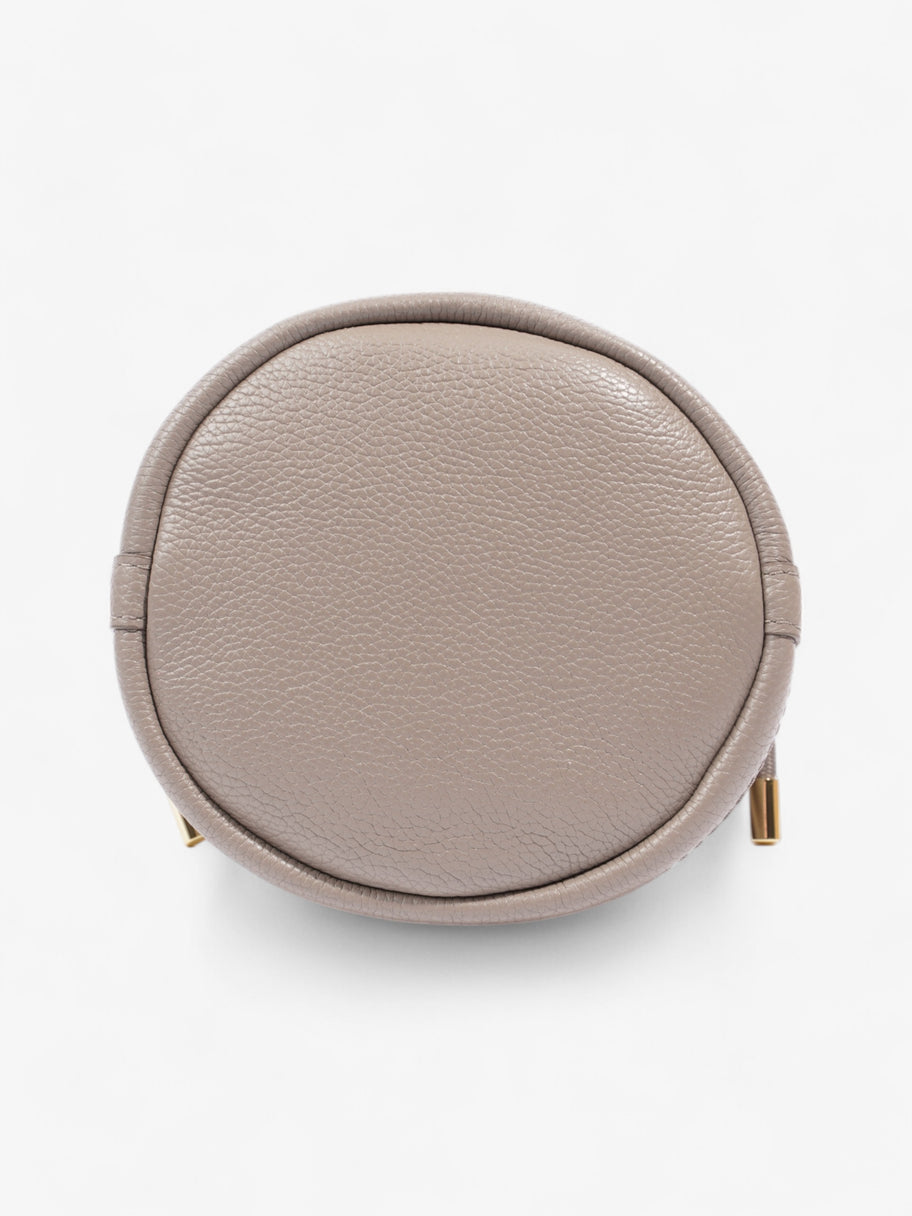 Marc Jacobs The Bucket Bag Cement Calfskin Leather Medium Image 6