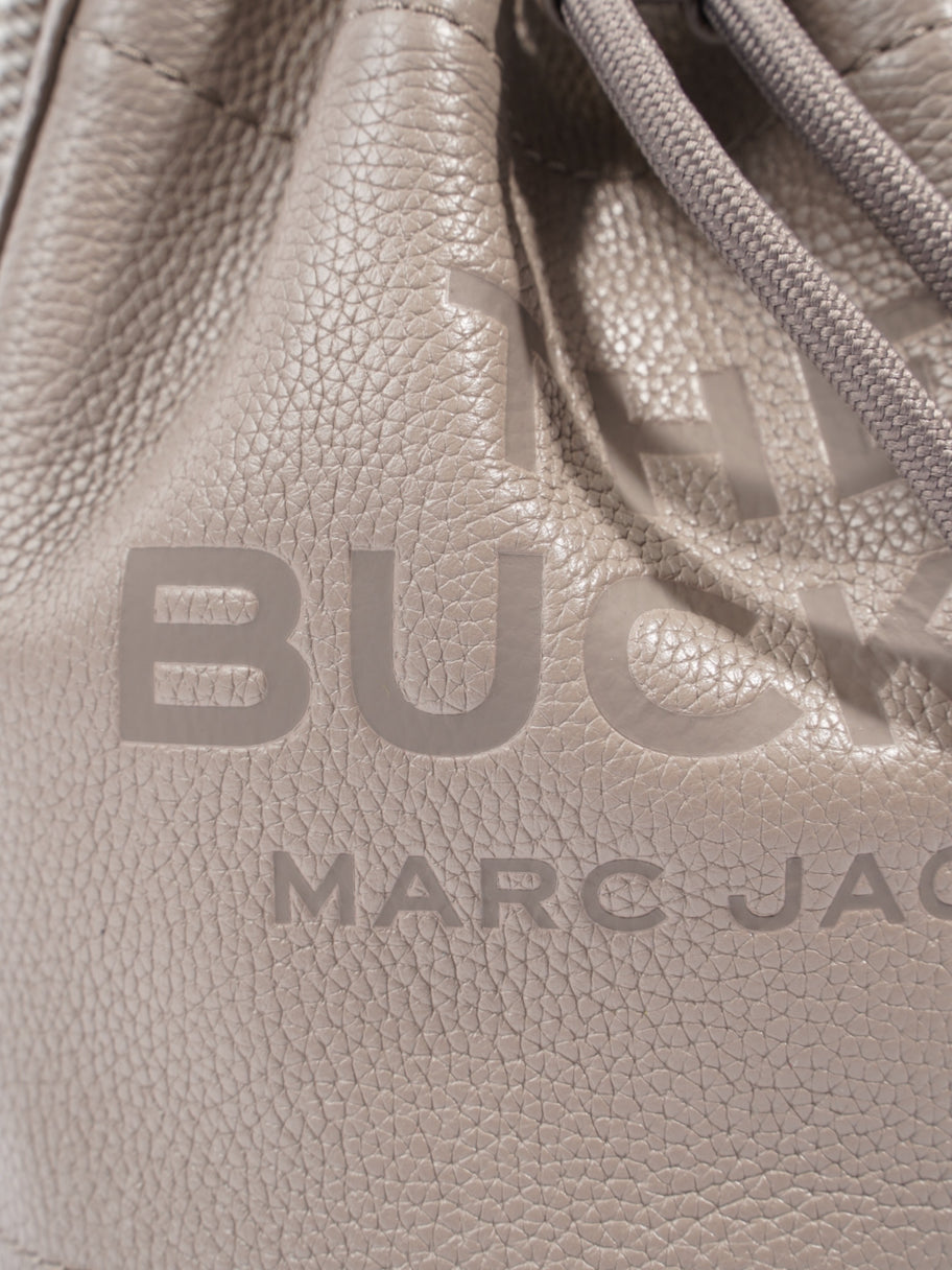 Marc Jacobs The Bucket Bag Cement Calfskin Leather Medium Image 7