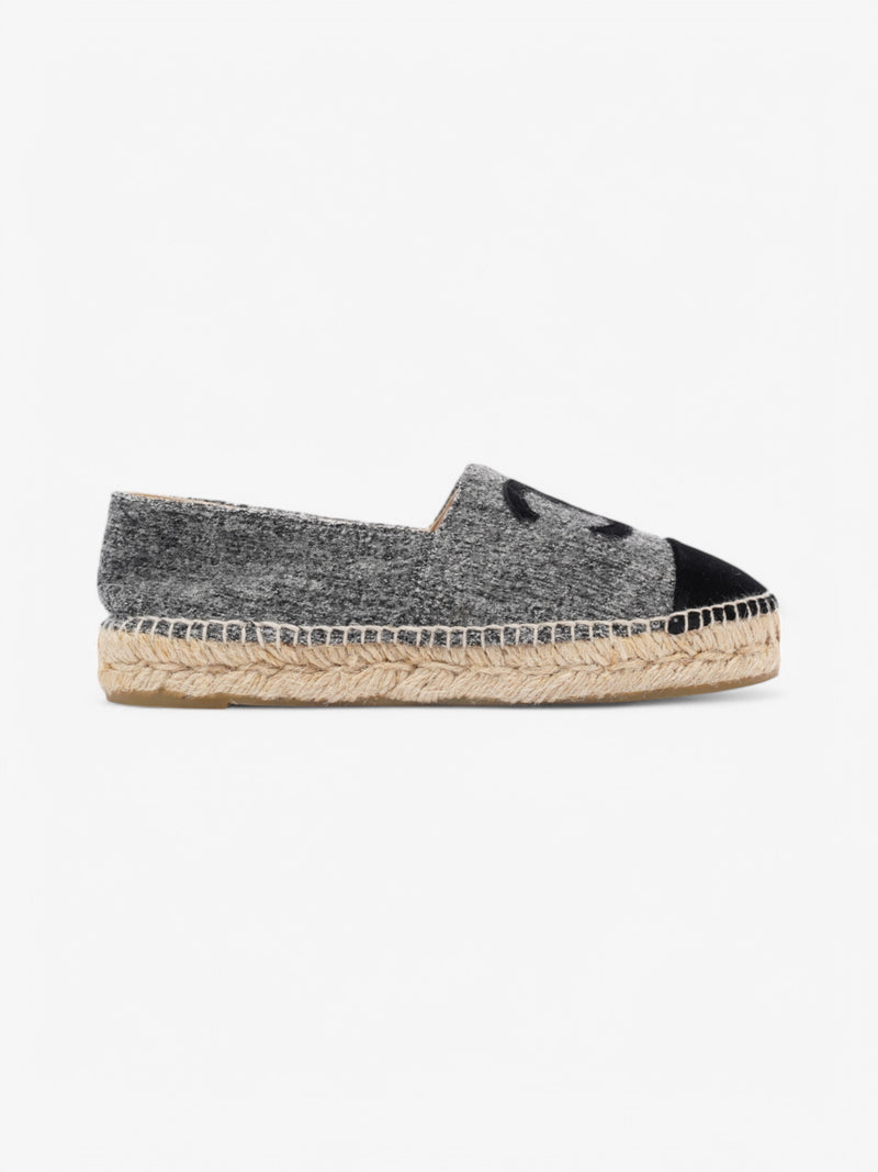  Chanel CC Espadrilles Grey / Black Fabric EU 37 UK 4
