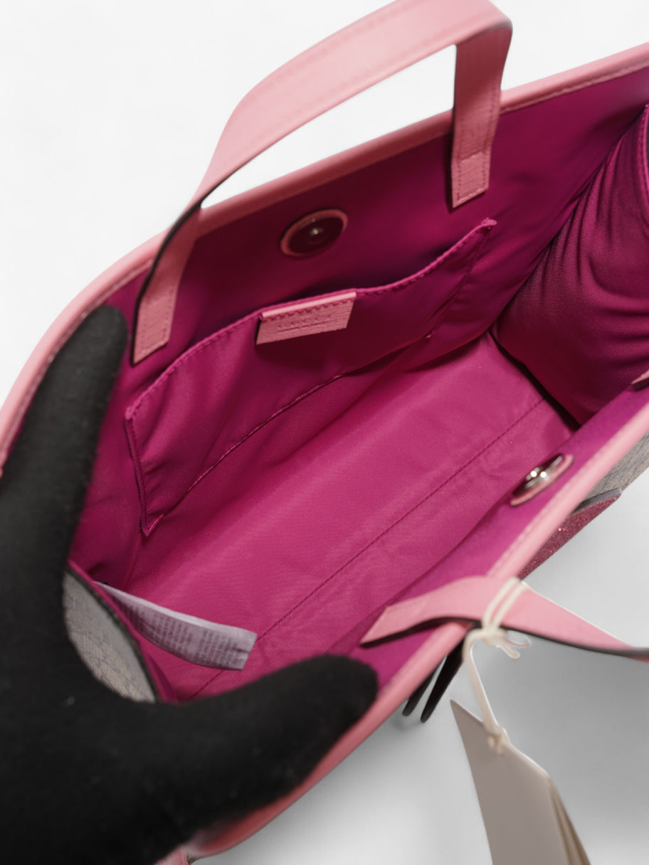 Gucci Strawberry Logo Print Tote GG Supreme / Pink Canvas Image 8