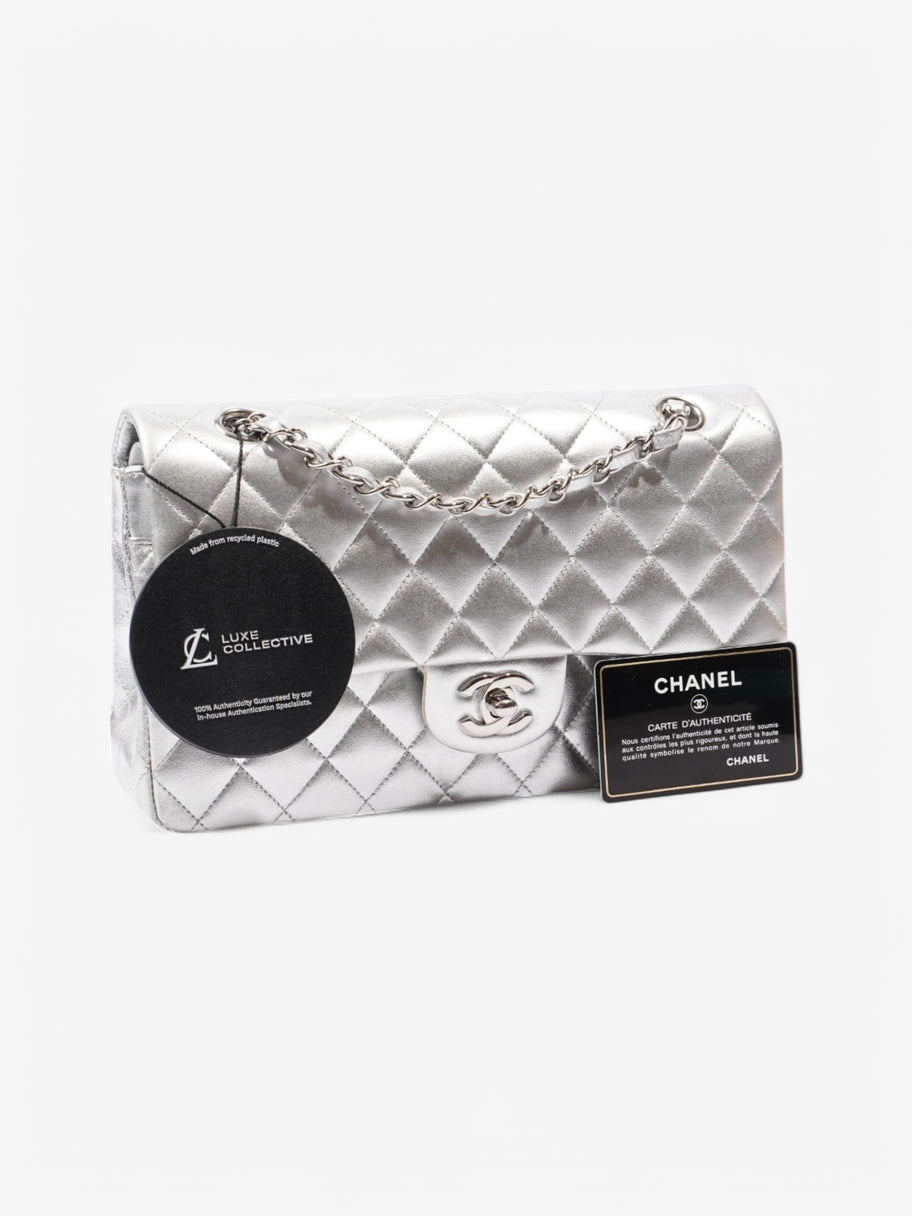 Chanel Classic Flap Silver Leather Medium Image 11