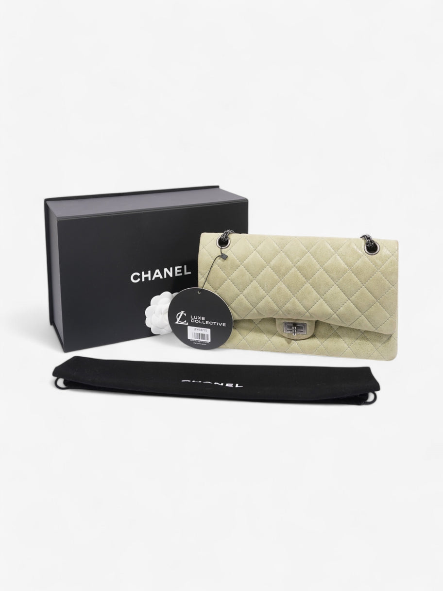 Chanel 2.55 Reissue Pistachio Green Nubuck Image 10