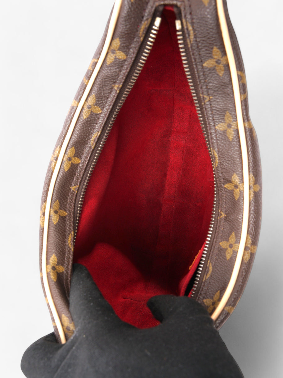 Louis Vuitton Croissant Monogram Coated Canvas MM Image 8