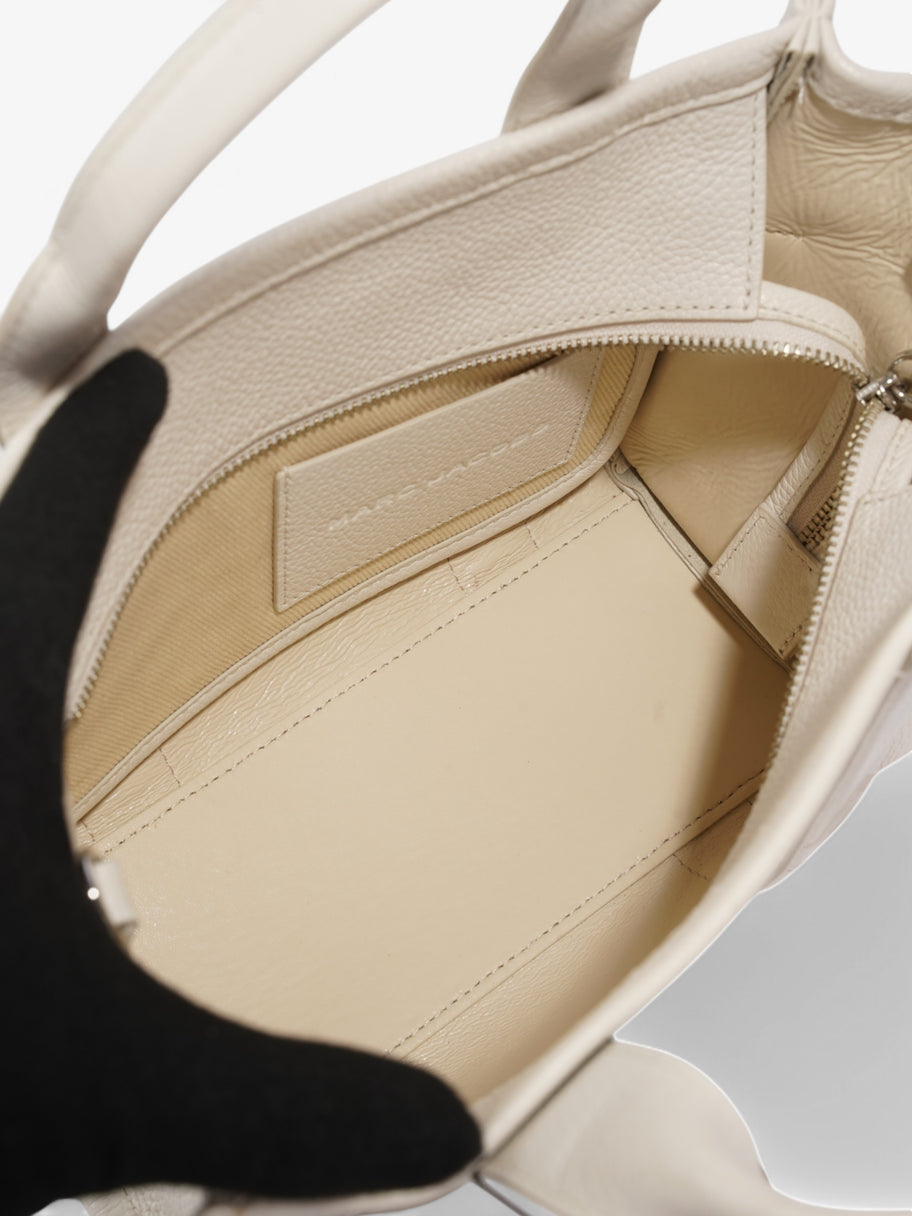 Marc Jacobs The Leather Tote Bag White  Leather Mini Image 8