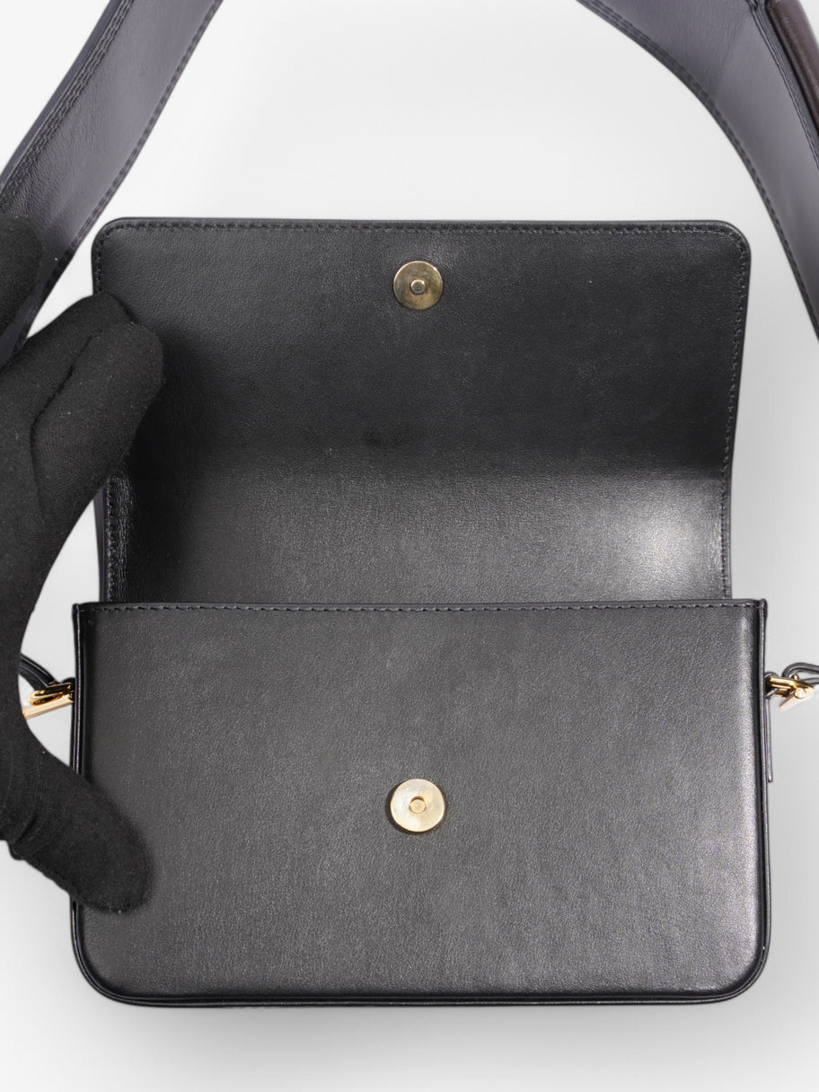 Jacquemus Le carinu Black / Gold Leather Image 9