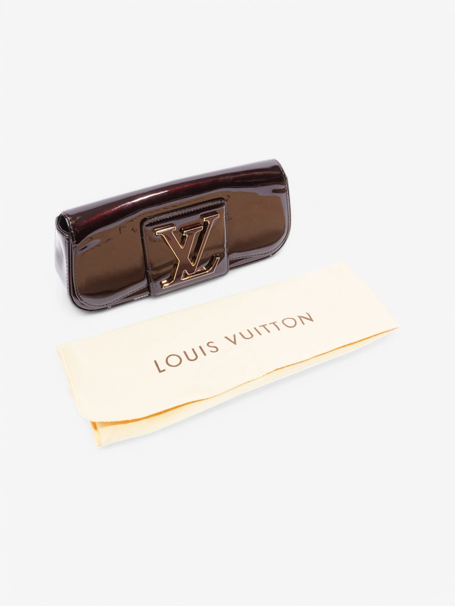 Louis Vuitton Sobe Clutch Amarante Patent Leather Image 10
