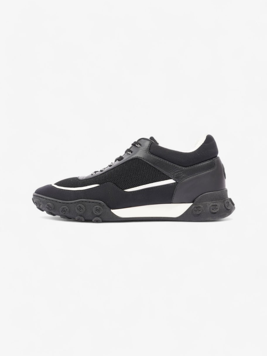 Chanel Low Top Sneaker Black / White Mesh EU 41 UK 8 Image 3