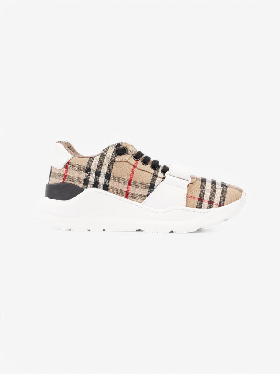 Burberry Ramsey Sneakers White  / Beige Checkered Canvas EU 39 UK 6 Image 4