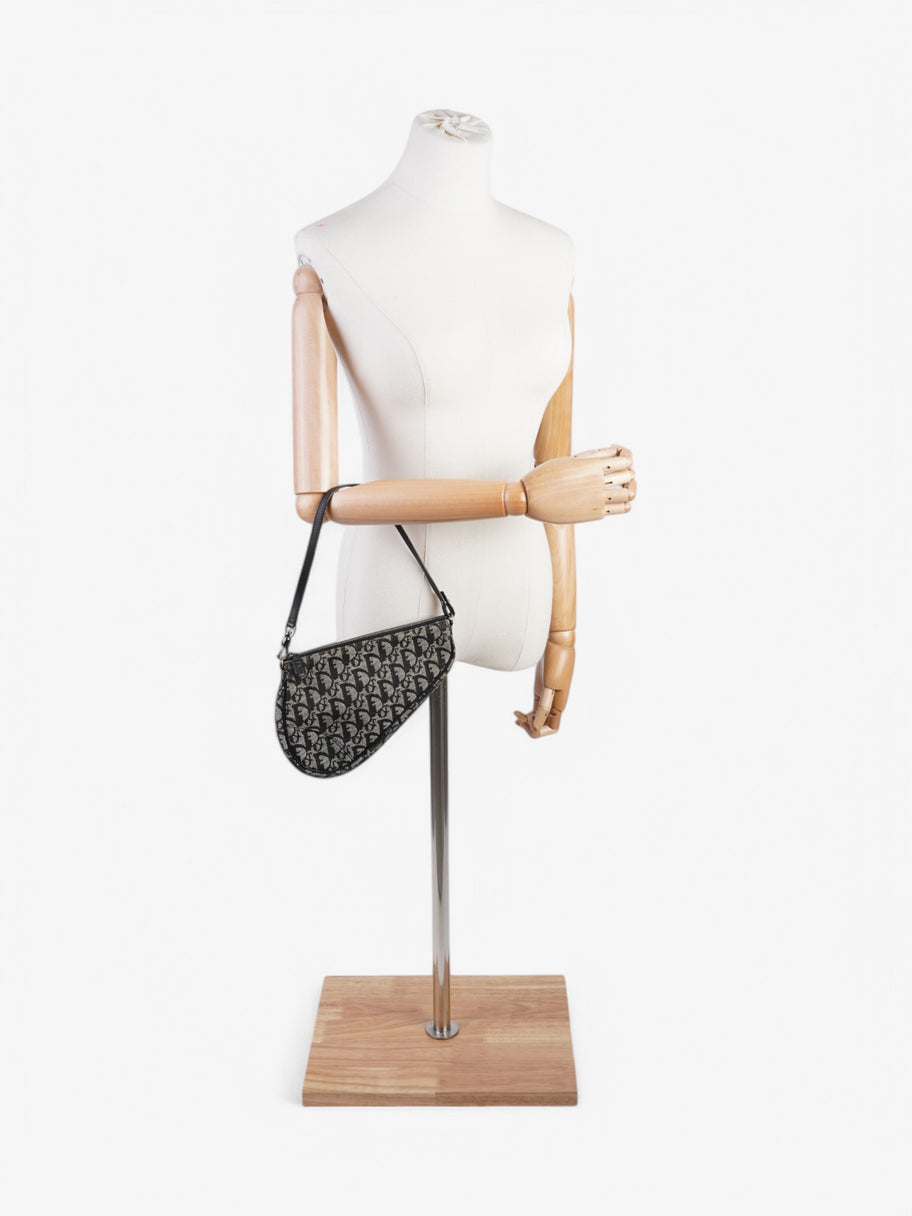 Christian Dior Trotter Saddle Pouch Black Oblique Canvas Image 2