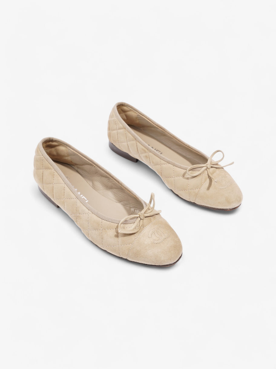 Chanel CC Ballet Flats  Beige  Suede EU 37 UK 4 Image 2