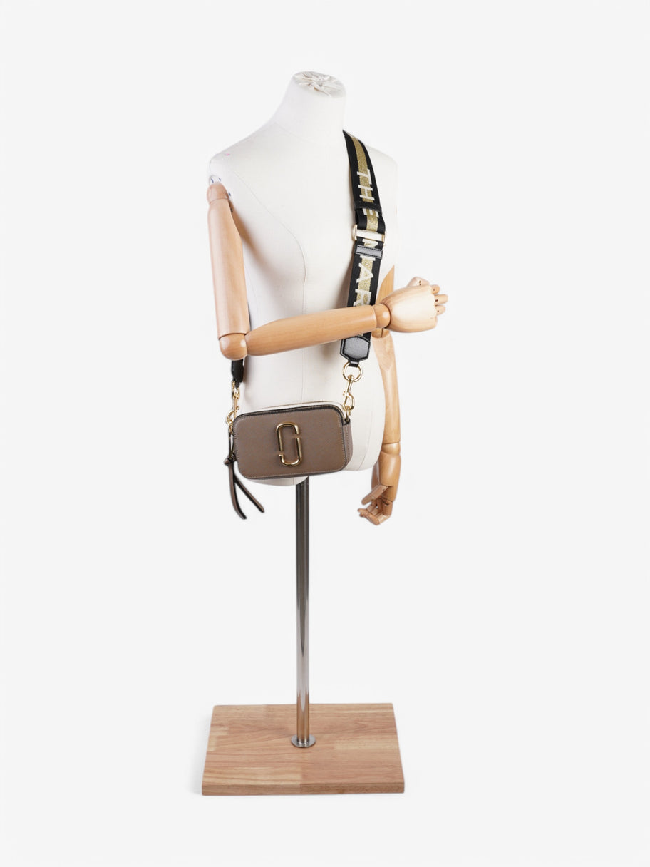 Marc Jacobs The Snapshot Bag Taupe / White Leather Image 2