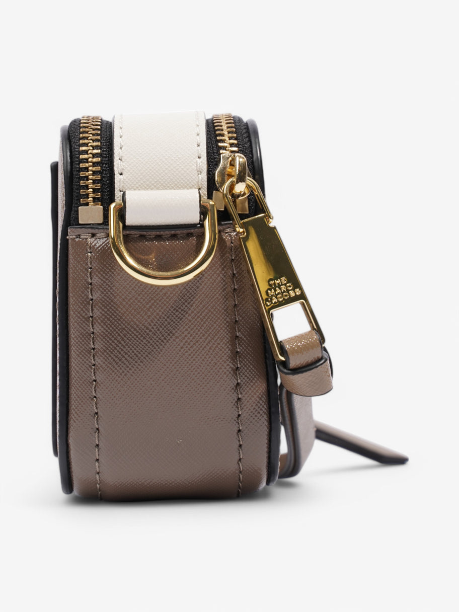 Marc Jacobs The Snapshot Bag Taupe / White Leather Image 5